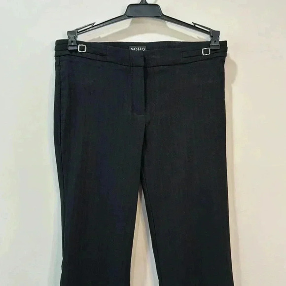 Soho Apparel Black Stretch Pants Size 6 Front Zip Back Pockets - Picture 2 of 12